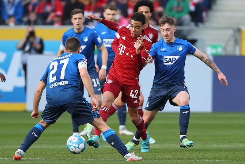 Soi kèo phạt góc Bayern Munich vs Hoffenheim, 2h30 ngày 13/1: Hùm Xám khai tiệc đầu năm - Ảnh 1