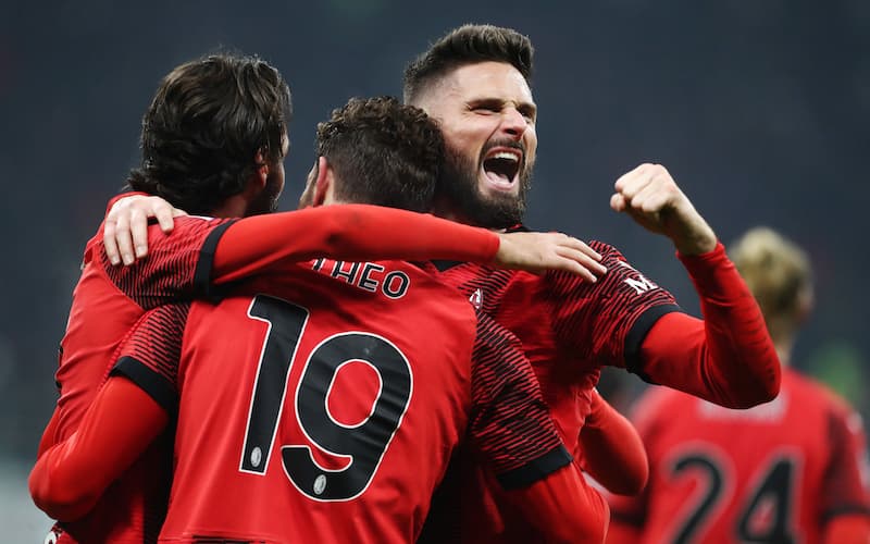 Kèo xiên may mắn hôm nay ngày 27/1: Serie A khốc liệt top đầu - Ảnh 1