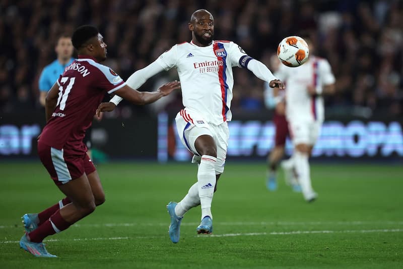 Soi kèo phạt góc Lyon vs Strasbourg, 2h45 ngày 28/2: Sư tử sông Rhone gầm vang - Ảnh 1