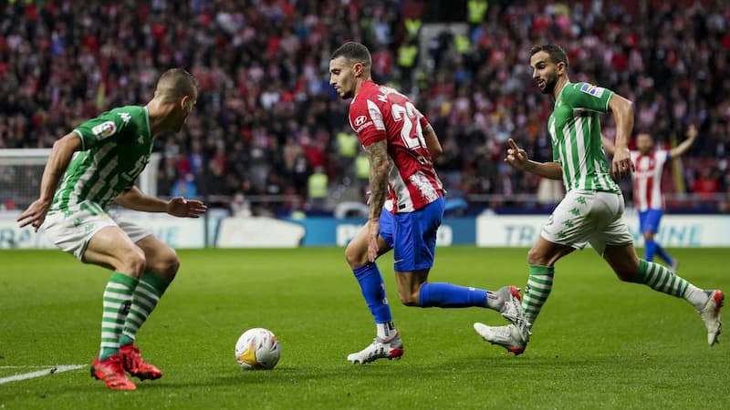 Soi kèo phạt góc Atletico Madrid vs Real Betis, 22h15 ngày 03/3: Đội bóng thủ đô lợi thế - Ảnh 1