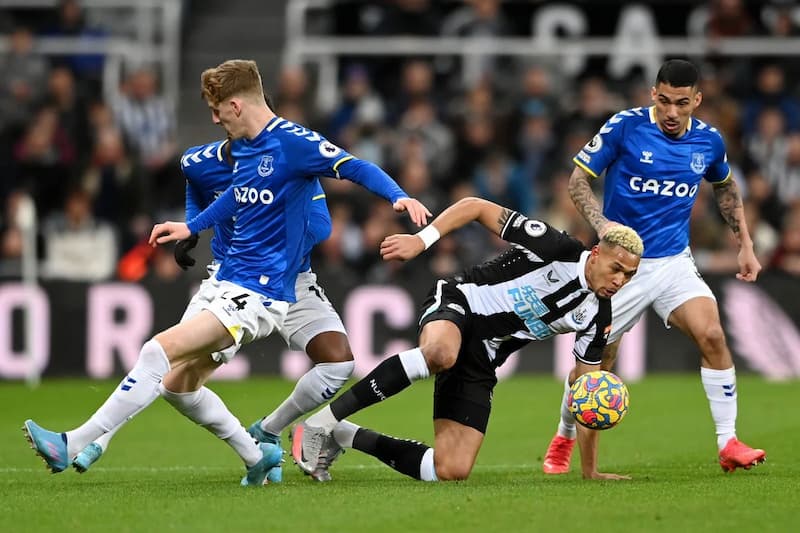 Soi kèo phạt góc Newcastle United vs Everton, 1h30 ngày 3/4: Tiếp tục chìm sâu - Ảnh 1