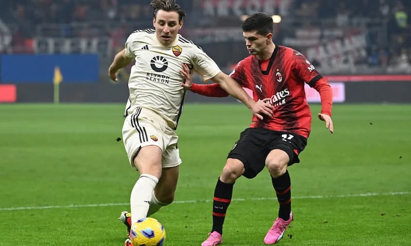 Soi kèo phạt góc AC Milan vs AS Roma, 2h ngày 12/4: Derby nước Ý căng thẳng - Ảnh 1
