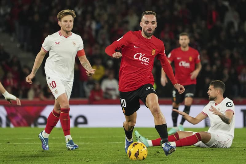 Soi kèo phạt góc Sevilla vs Mallorca, 2h ngày 23/4: Ramos cùng đồng đội thắng dễ - Ảnh 1