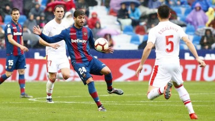 Kèo xiên may mắn hôm nay ngày 2/9: Đại chiến Eibar vs Levante? - Ảnh 1