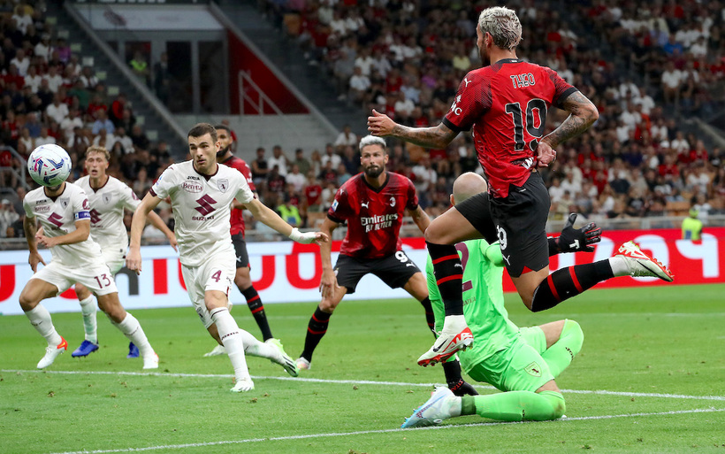 Soi kèo phạt góc AC Milan vs Liverpool, 02h00 ngày 18/09 - Ảnh 1