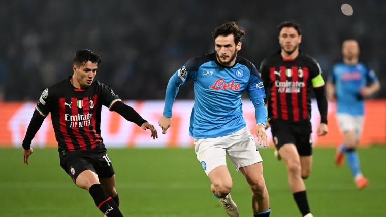 Soi kèo phạt góc AC Milan vs Napoli, 2h45 ngày 30/10: - Ảnh 1